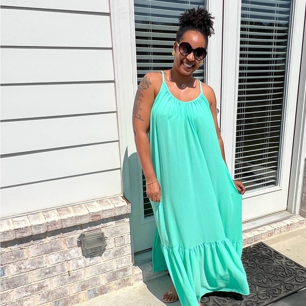 Women’s Sleeveless Maxi Dress in Aqua